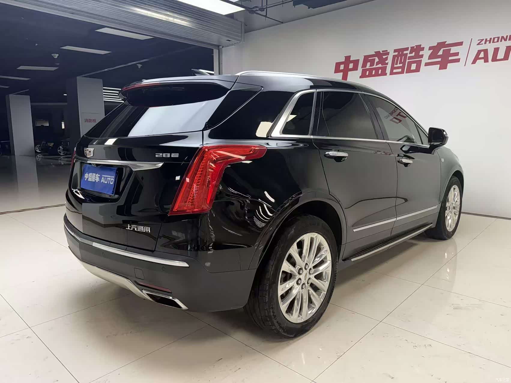 Cadillac XT5, 2017 12
