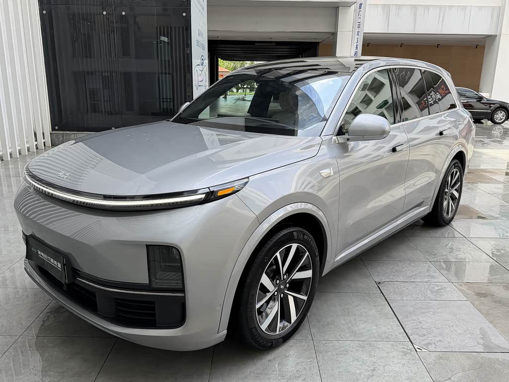 Li Auto L8 2023 Pro