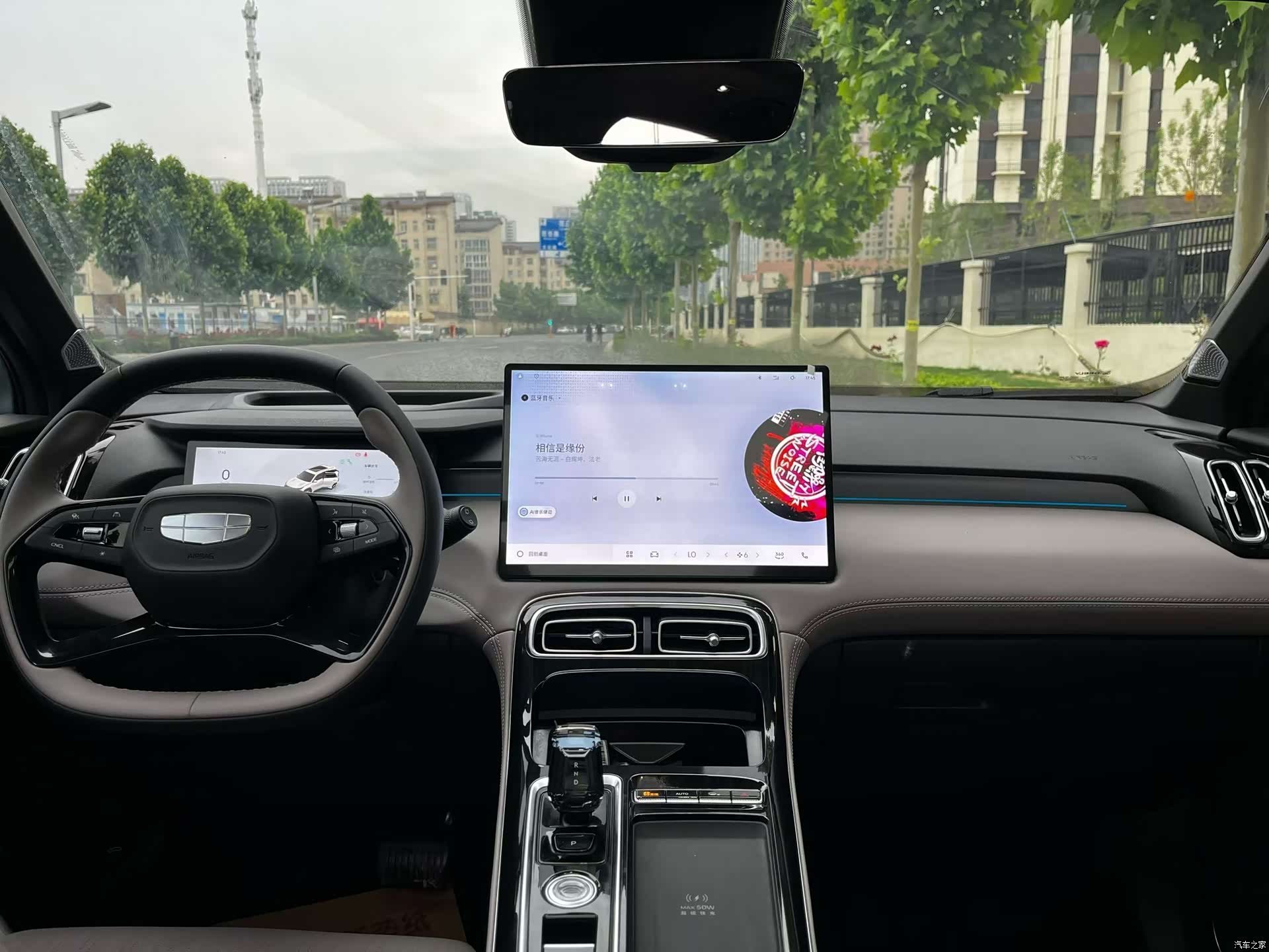 Geely Boyue, 2025 6