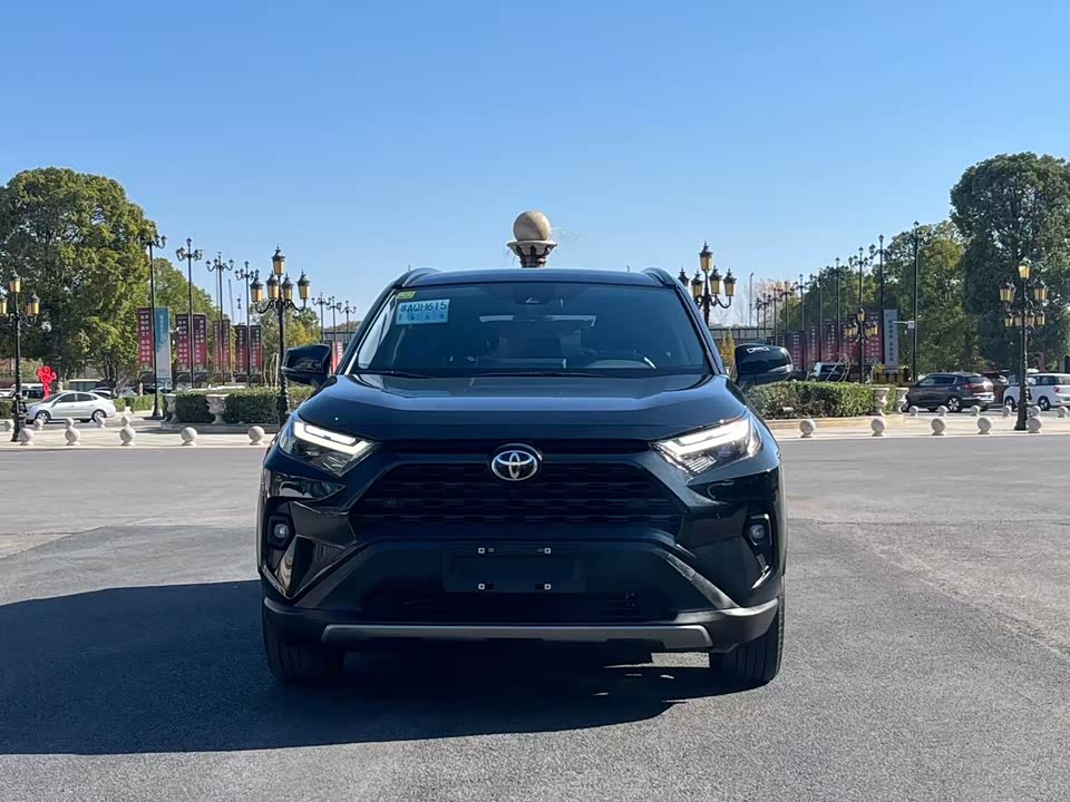 Toyota RAV4 Rongfang