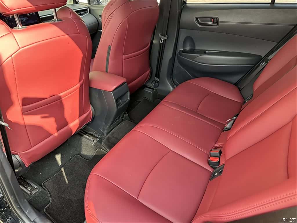 Toyota Frontlander, 2024 23