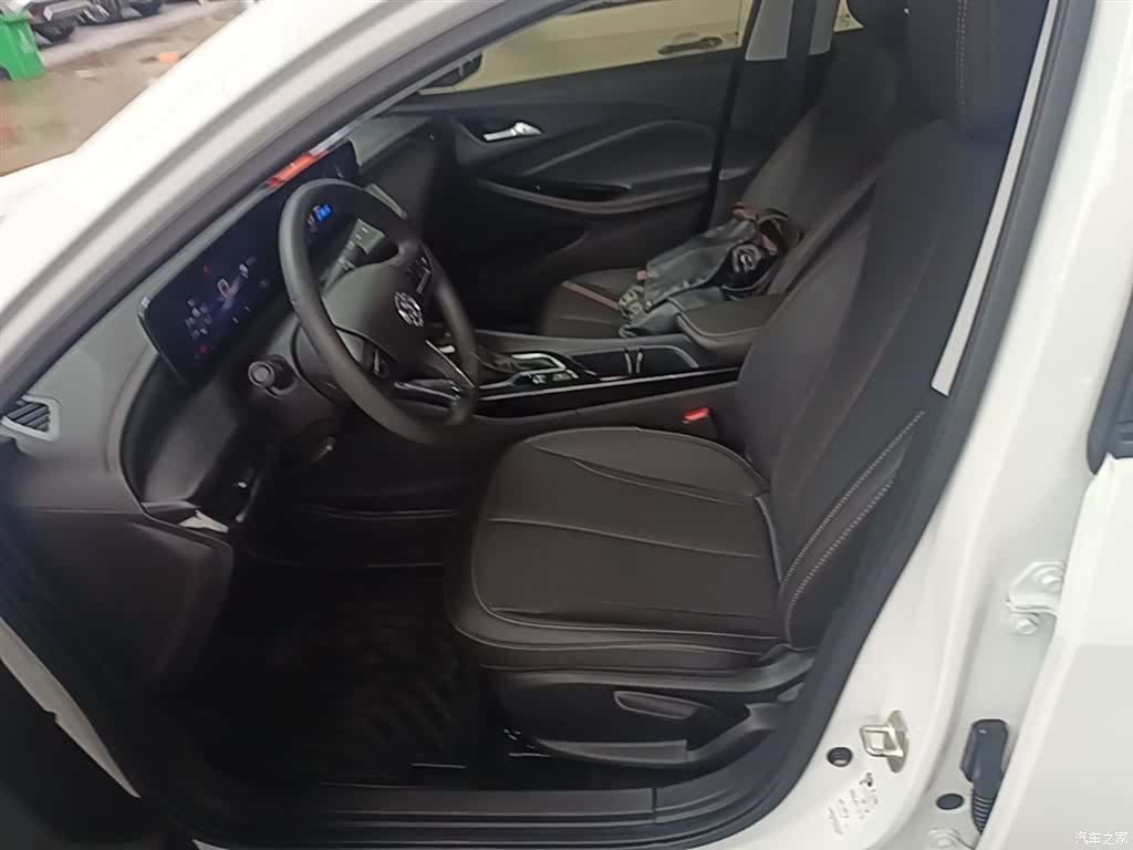 Buick Verano, 2024 15