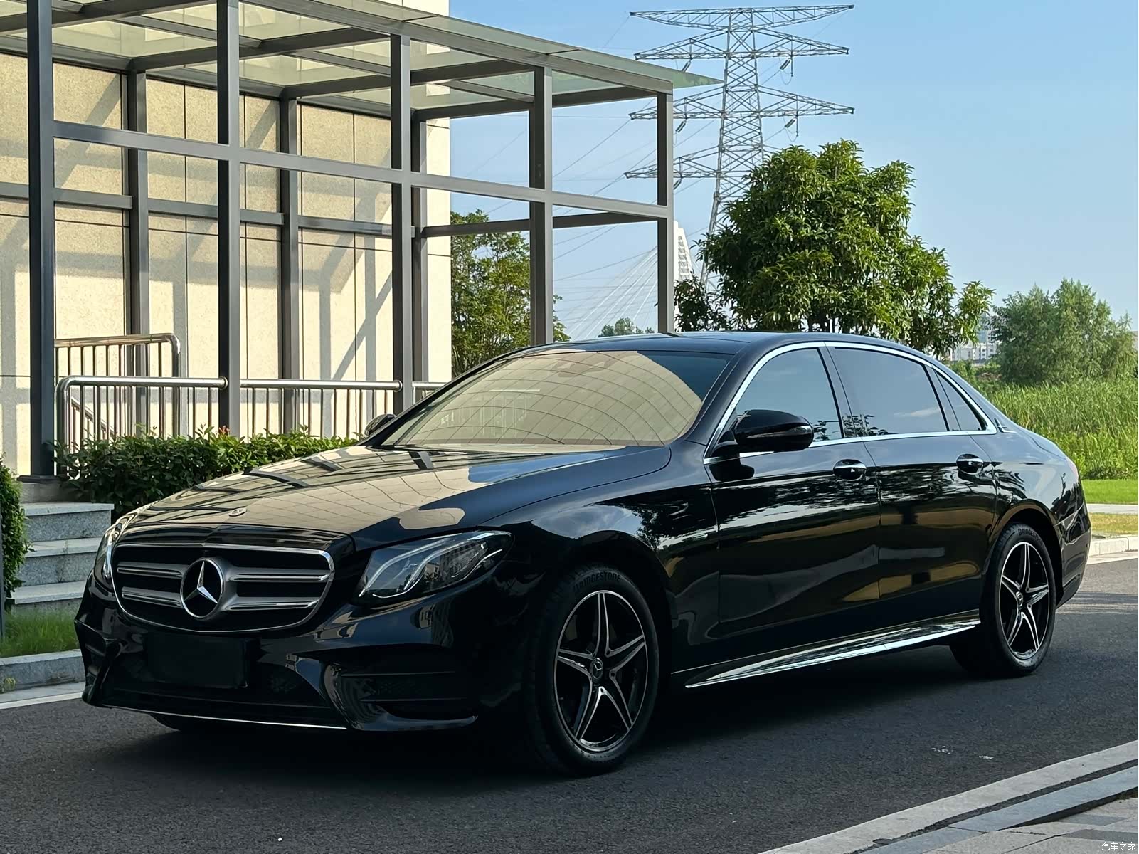 Mercedes-Benz E-Class, 2020 1