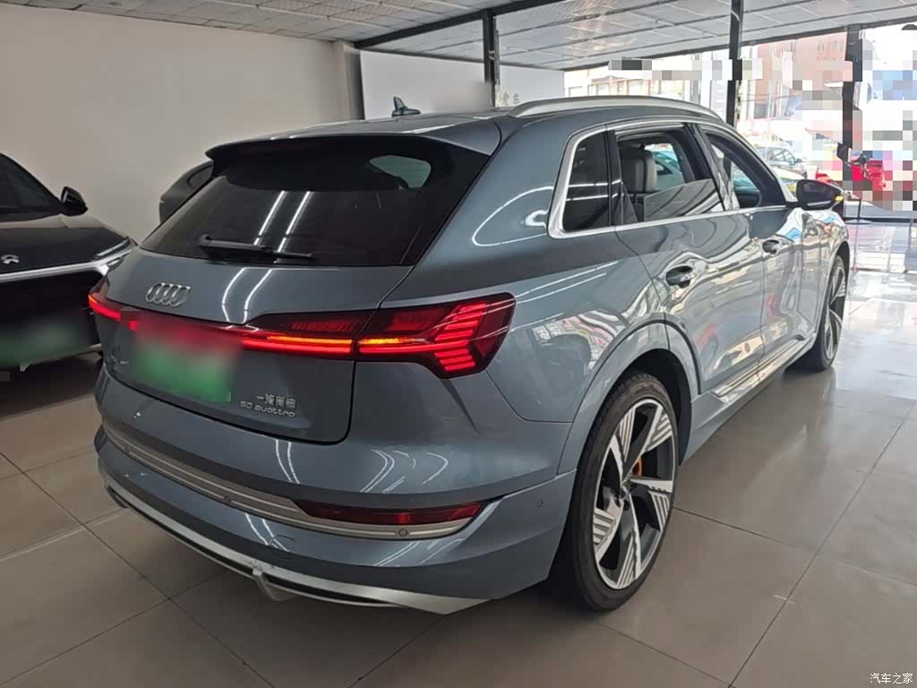 Audi e-tron, 2021 7