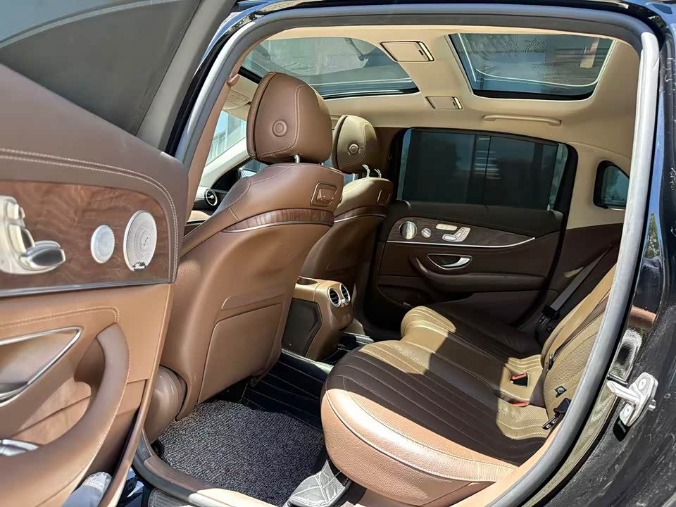 Mercedes-Benz E-class Mercedes-Benz E-class
