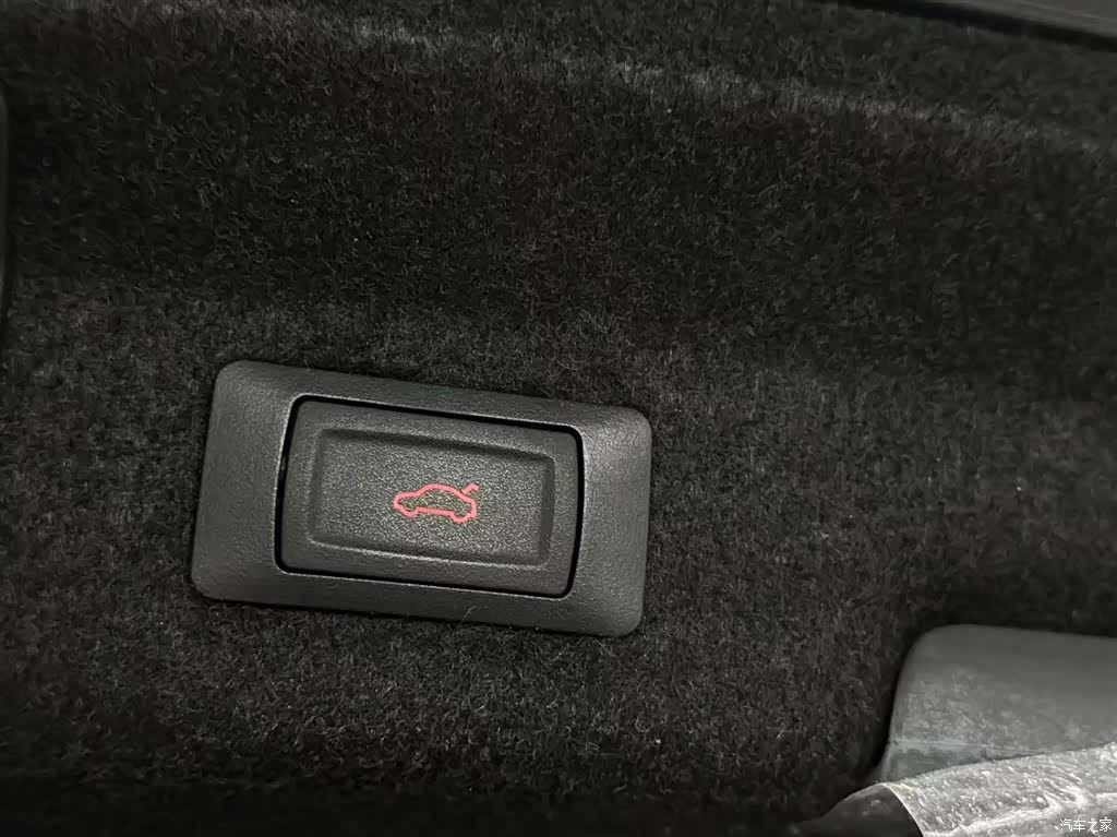 Audi A6L, 2020 16