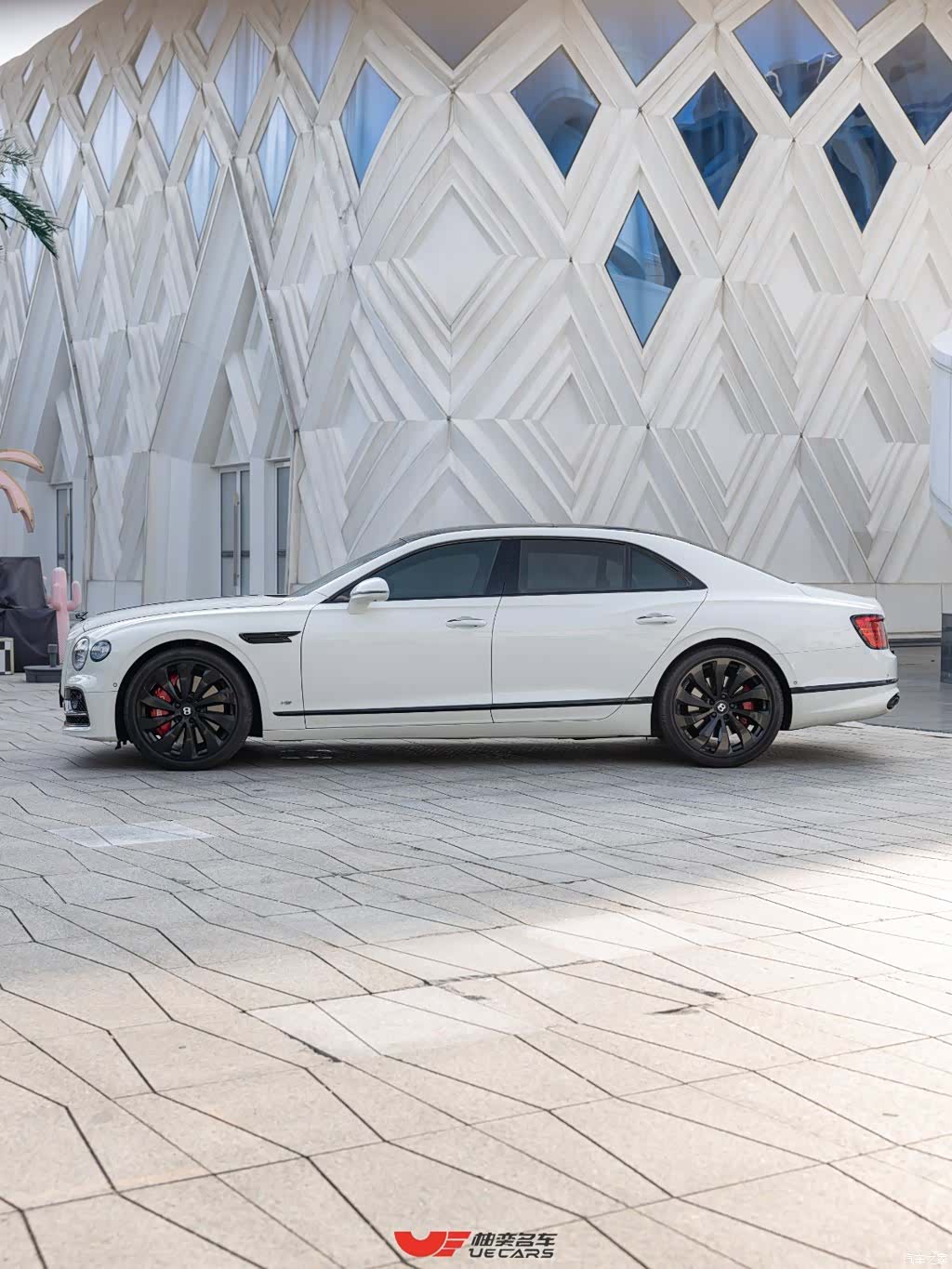 Bentley Flying Spur, 2022 7
