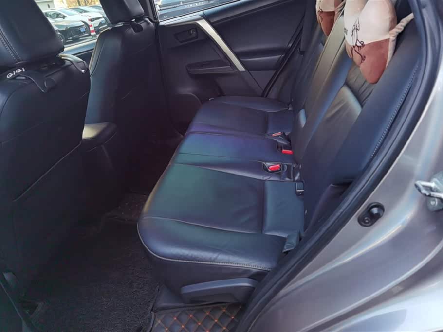 Toyota RAV4 Rongfang