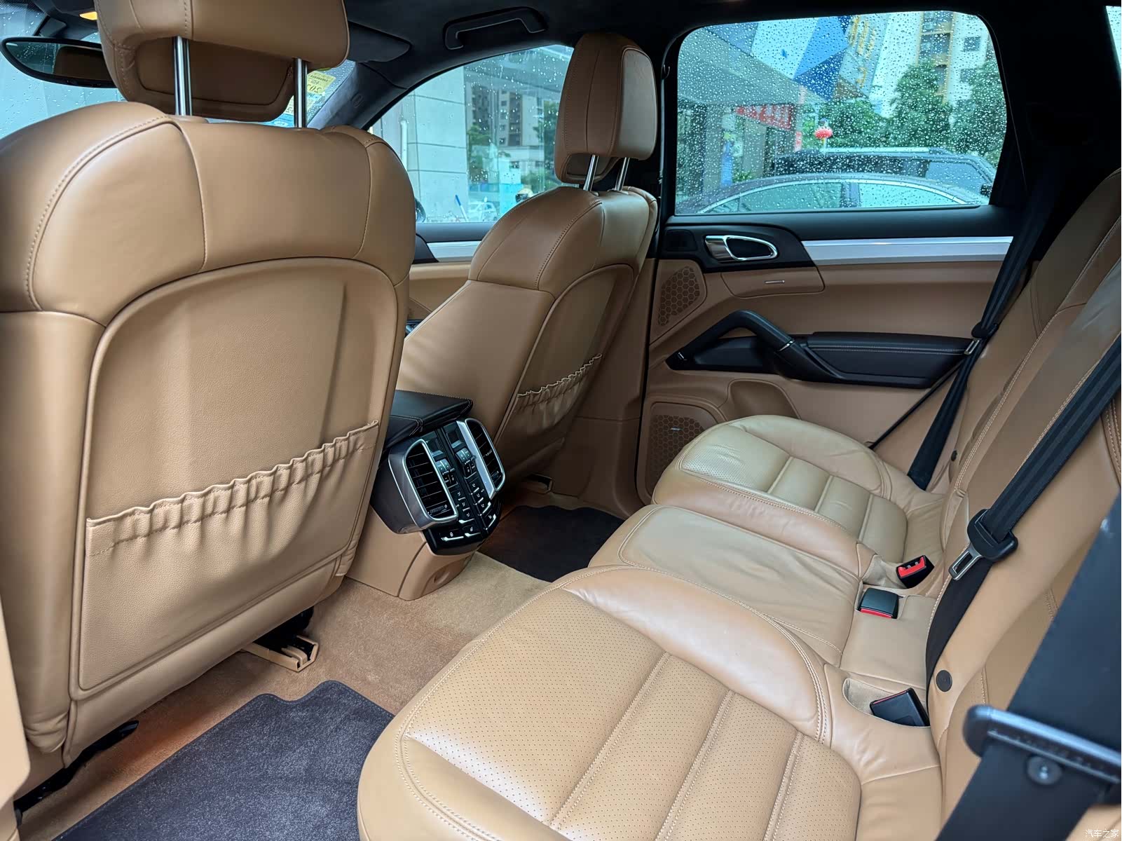 Porsche Cayenne, 2012 8