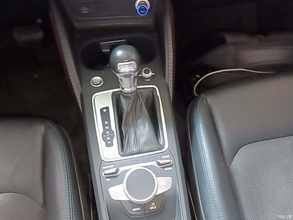 Audi e-tron, 2021 14