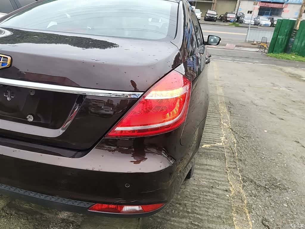 Geely Emgrand, 2016 8