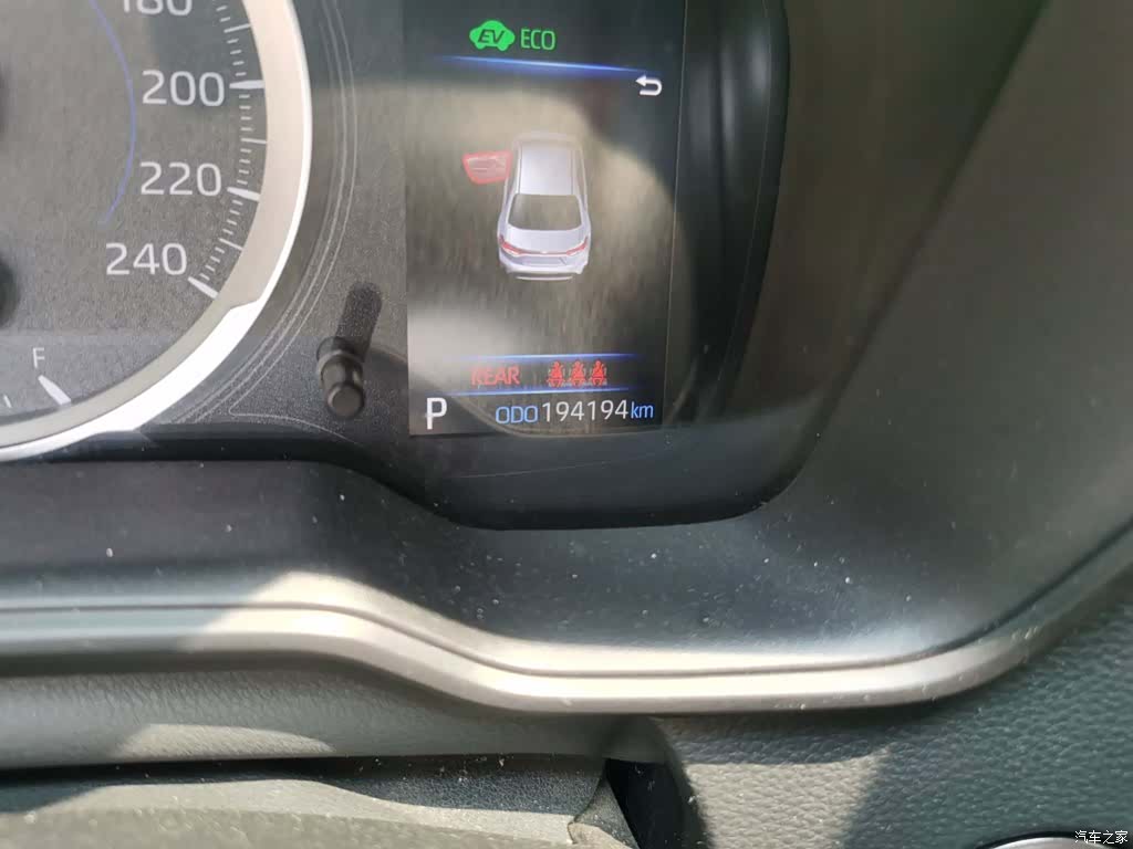 Toyota Levin, 2021 все фото