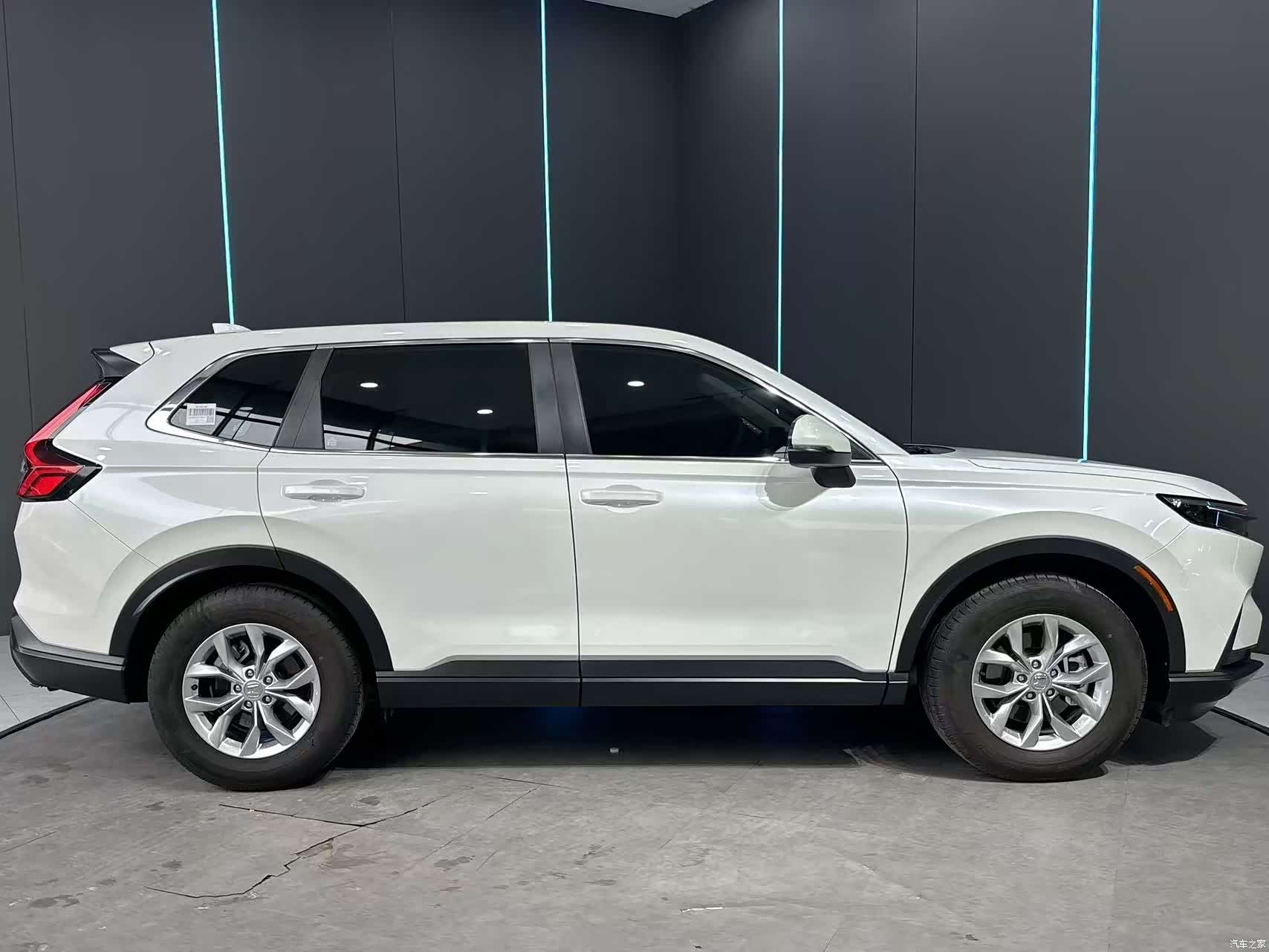 Honda CR-V, 2025 все фото