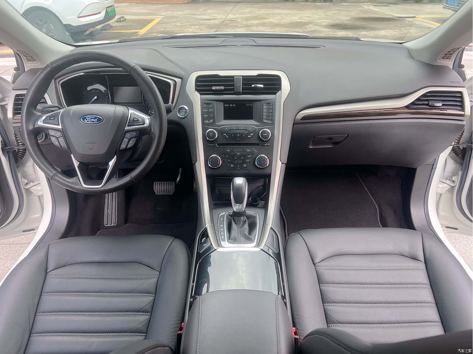 Ford Mondeo, 2015 11