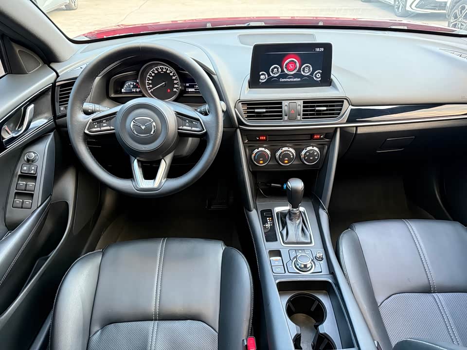 Mazda CX-4