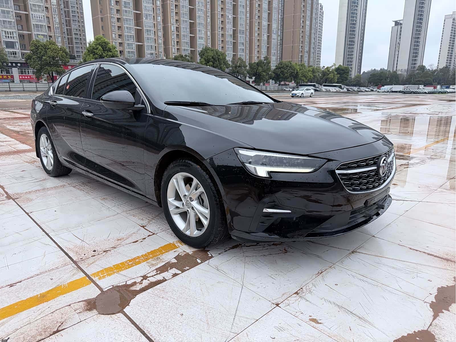 Buick Regal, 2021 3
