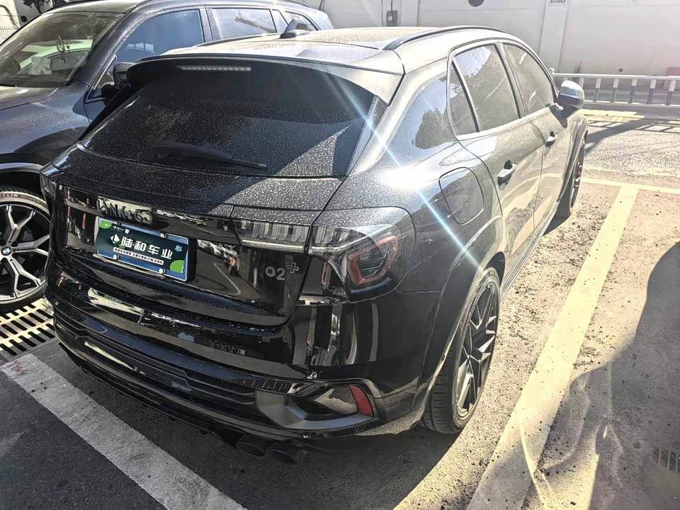 Lynk & Co 02 Hatchback