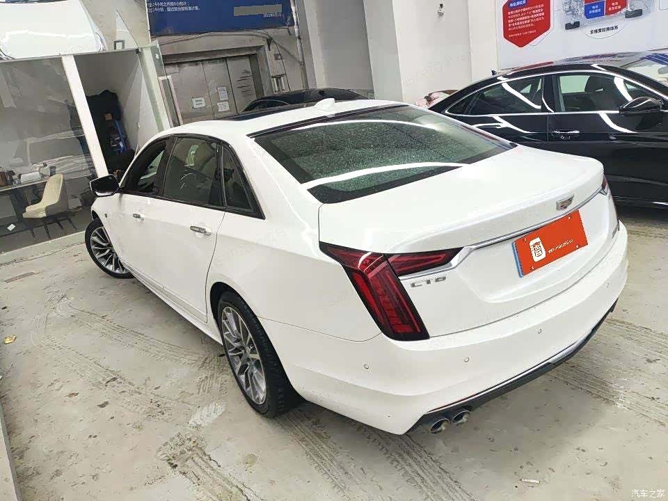 Cadillac CT6, 2021 7