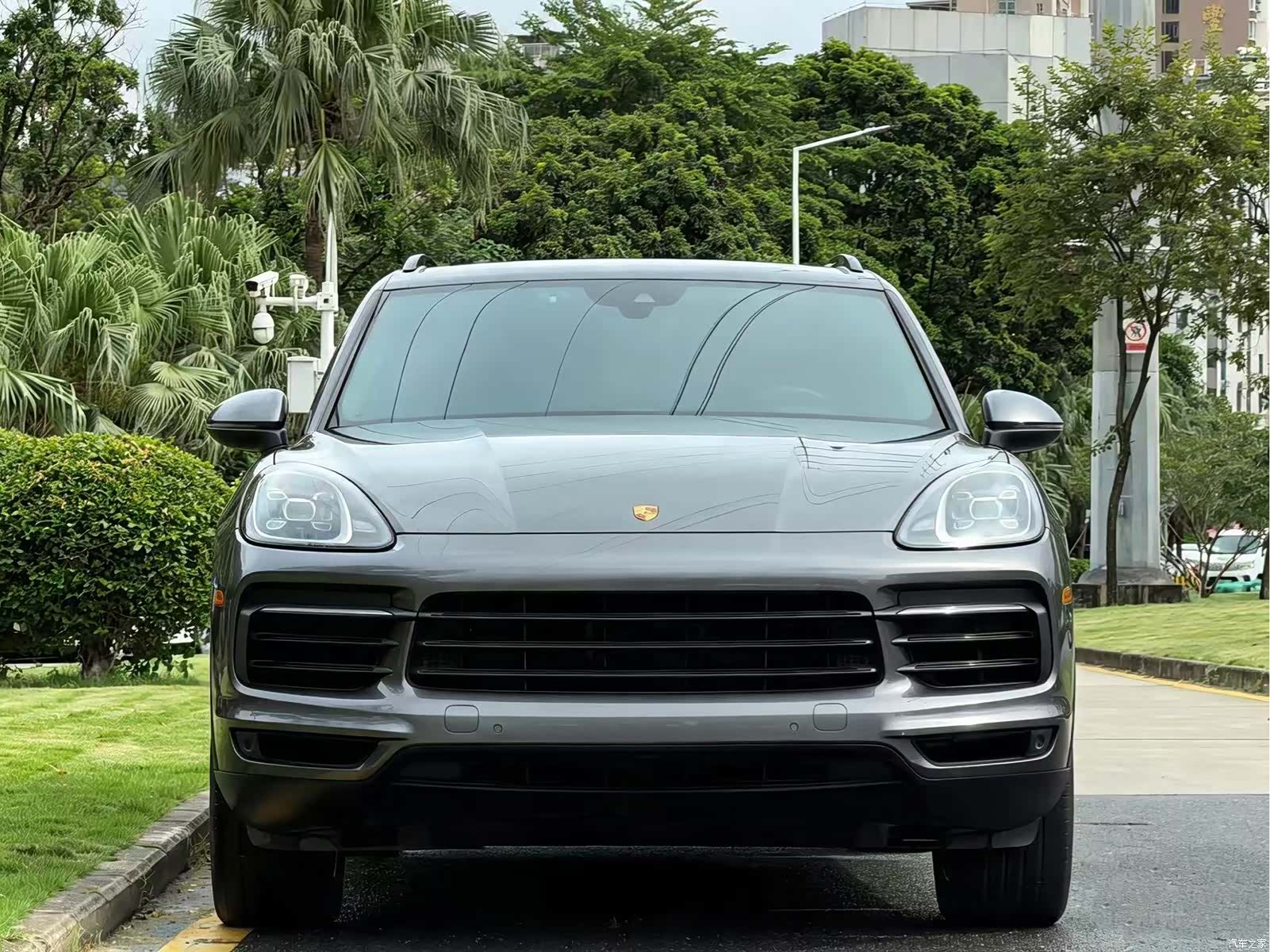 Porsche Cayenne, 2022 2