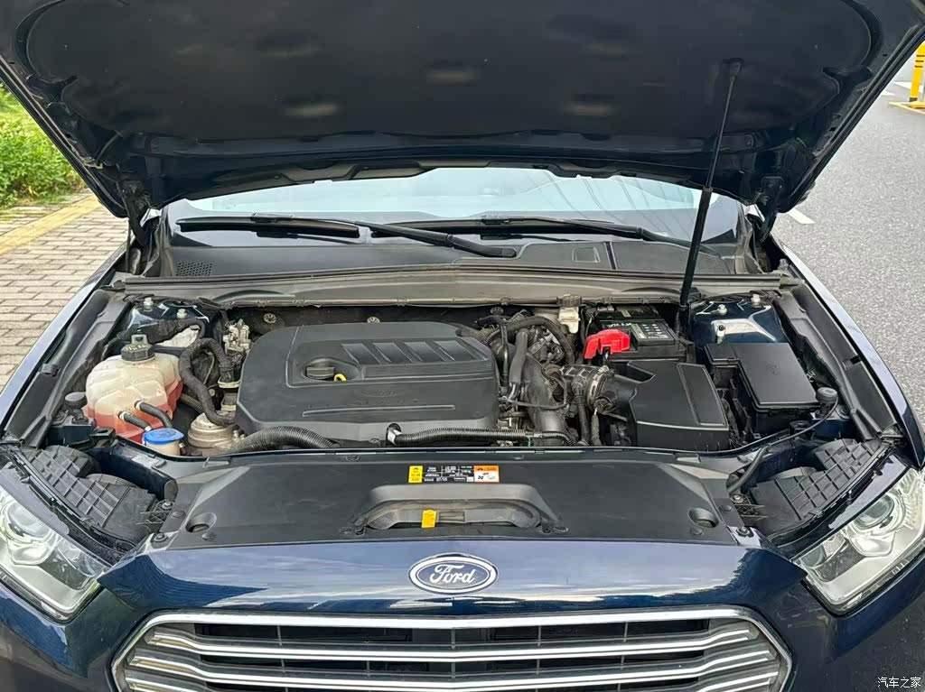 Ford Taurus, 2017 14