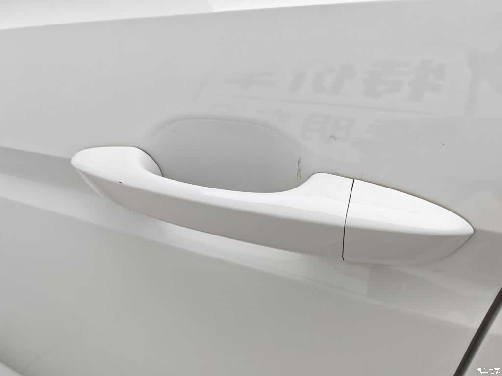 Volkswagen L, 2019 18