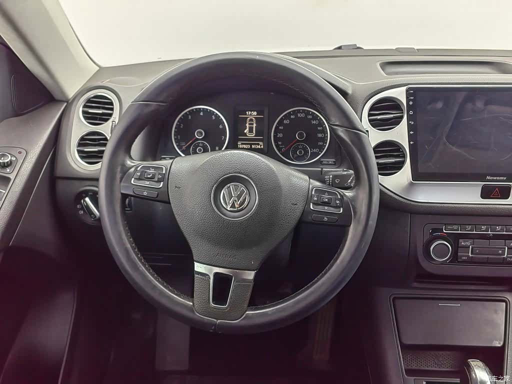Volkswagen Tiguan, 2012 11