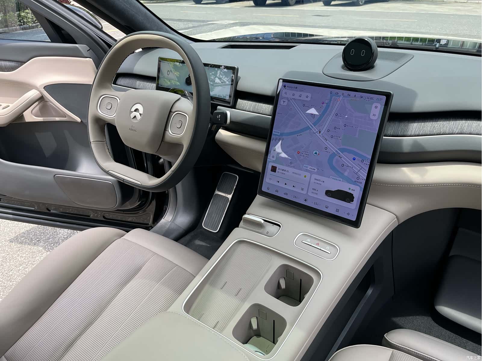 NIO ES8, 2023 23