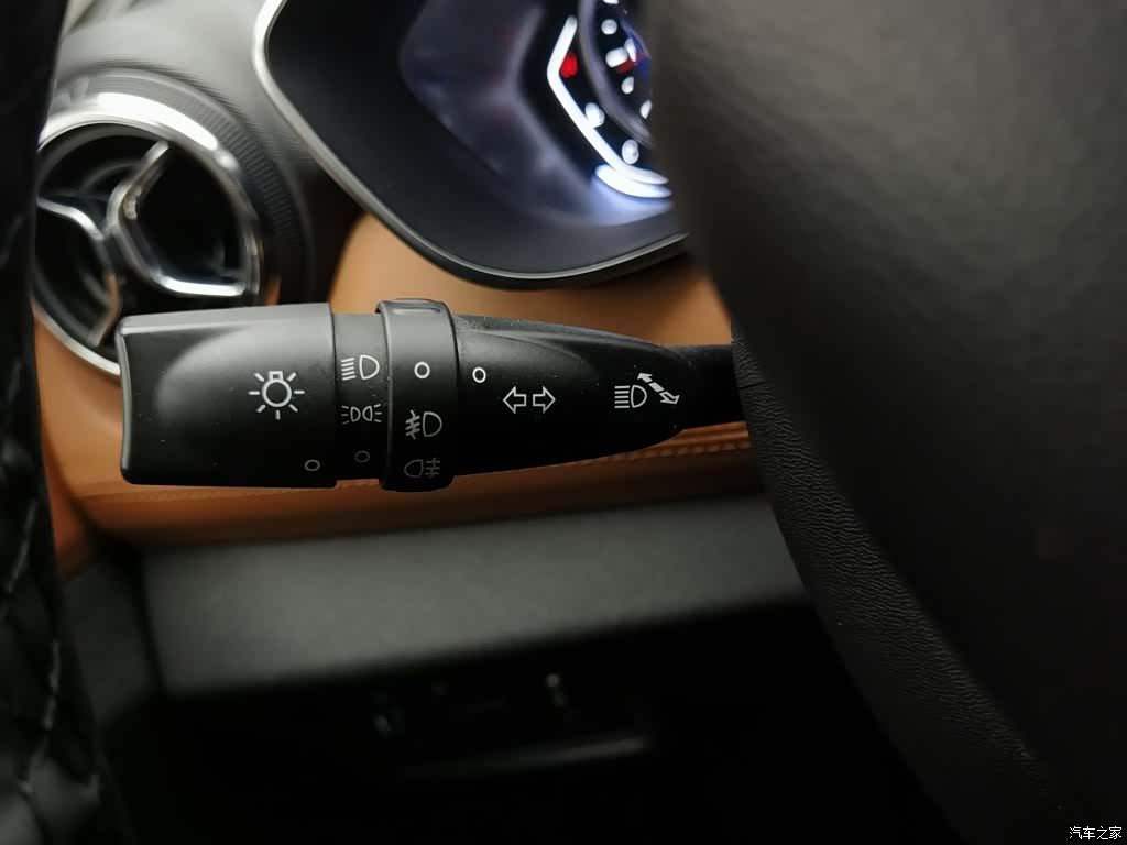 BAIC X35, 2017 21