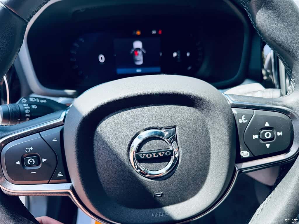 Volvo S60, 2023 13