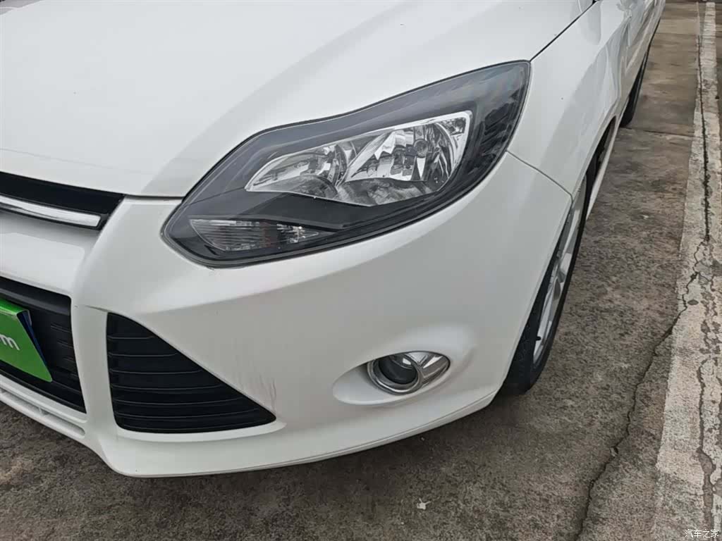 Ford Focus, 2015 24