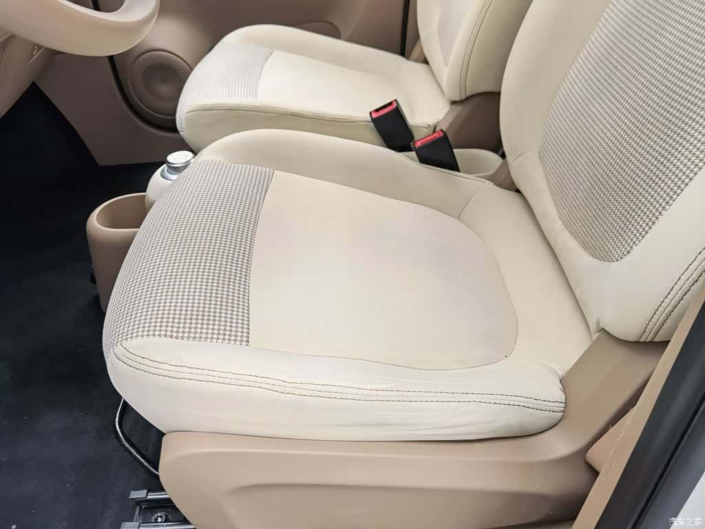 Wuling MINIEV, 2025 20