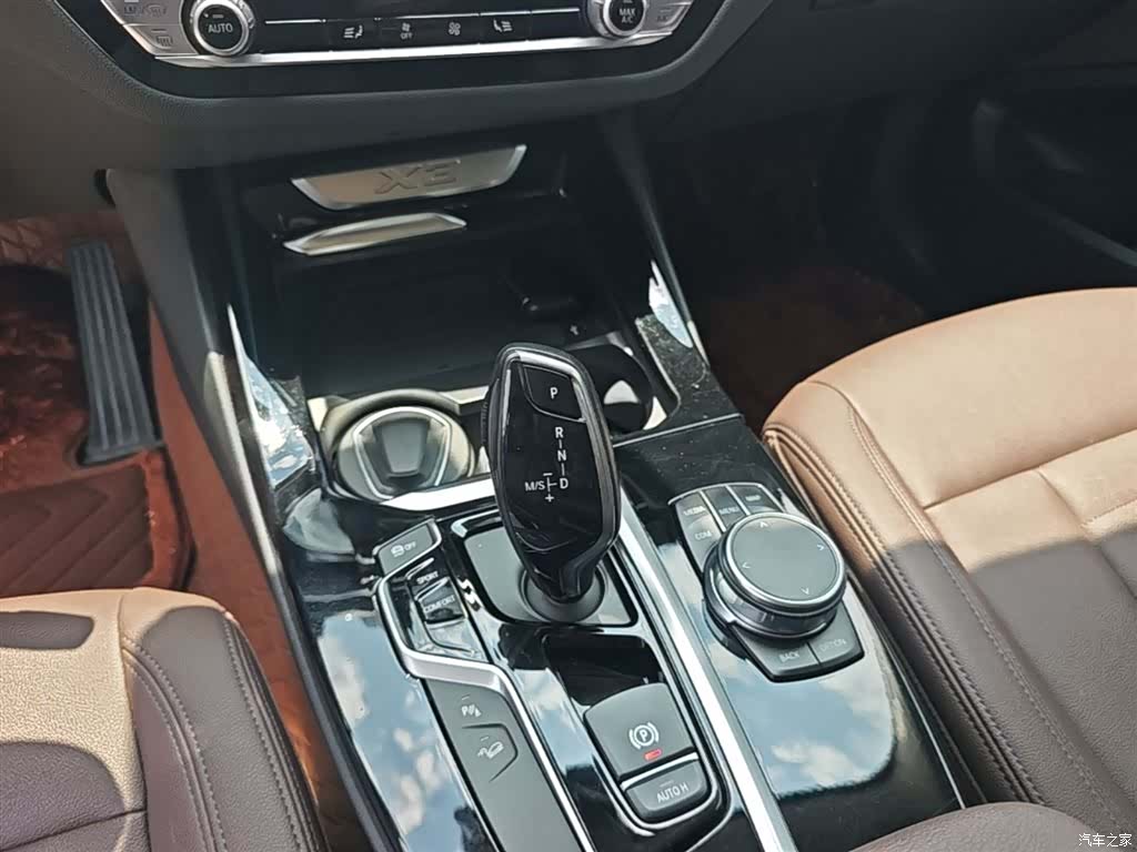 BMW X3, 2018 10