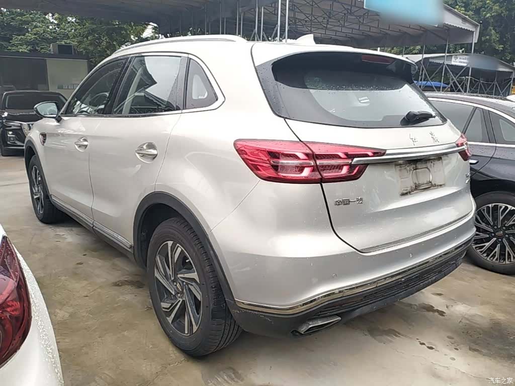 Hongqi HS5, 2022 все фото