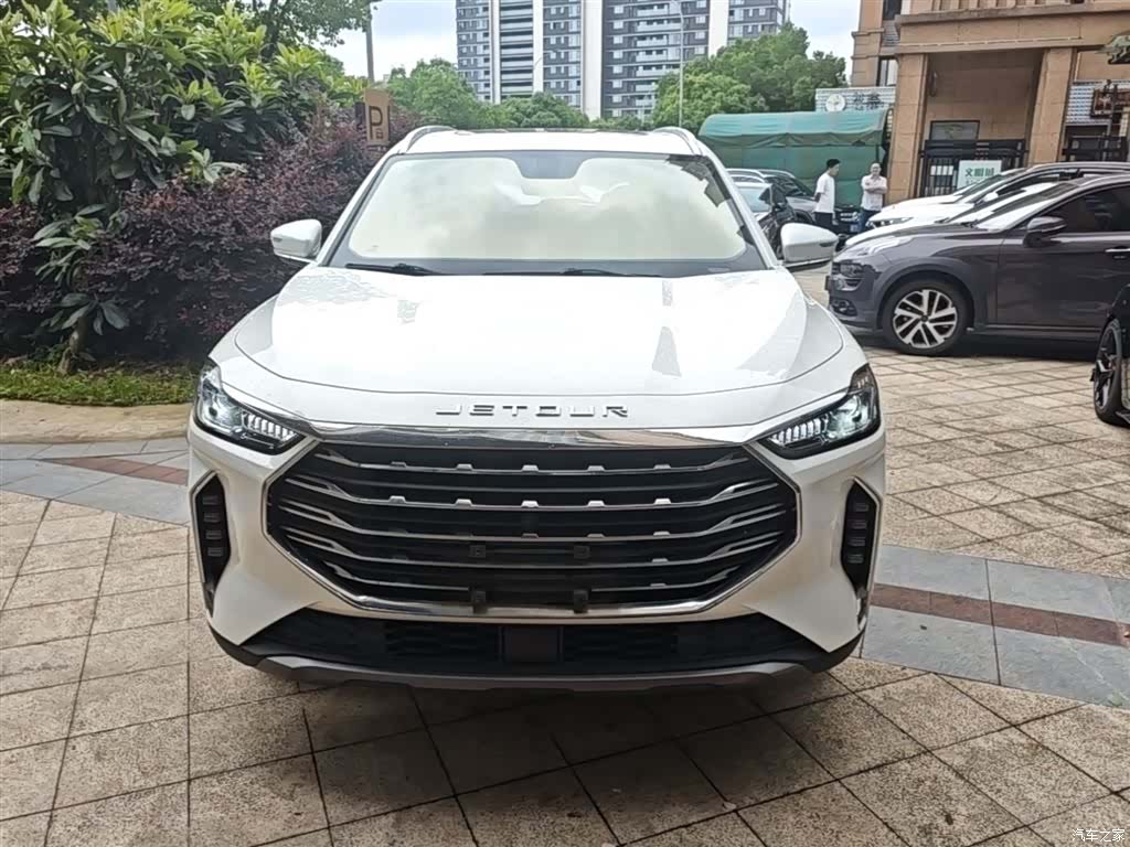 Jetour X70, 2021 3
