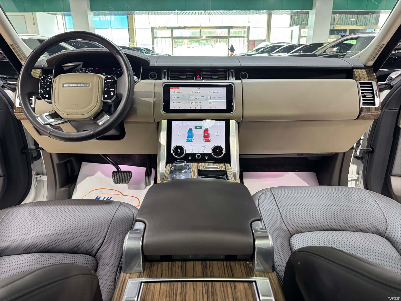 Land Rover Range Rover, 2019 10