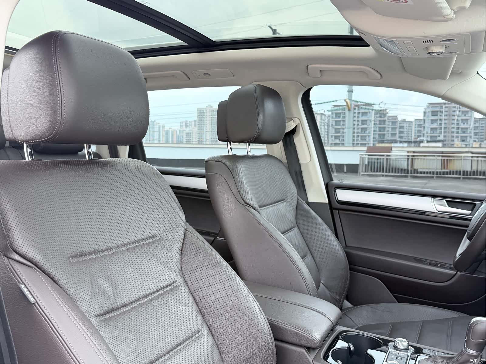 Volkswagen Touareg, 2018 16