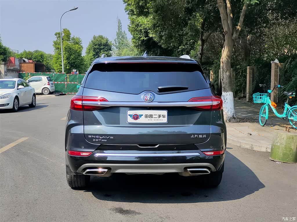 Buick Enclave, 2021 все фото