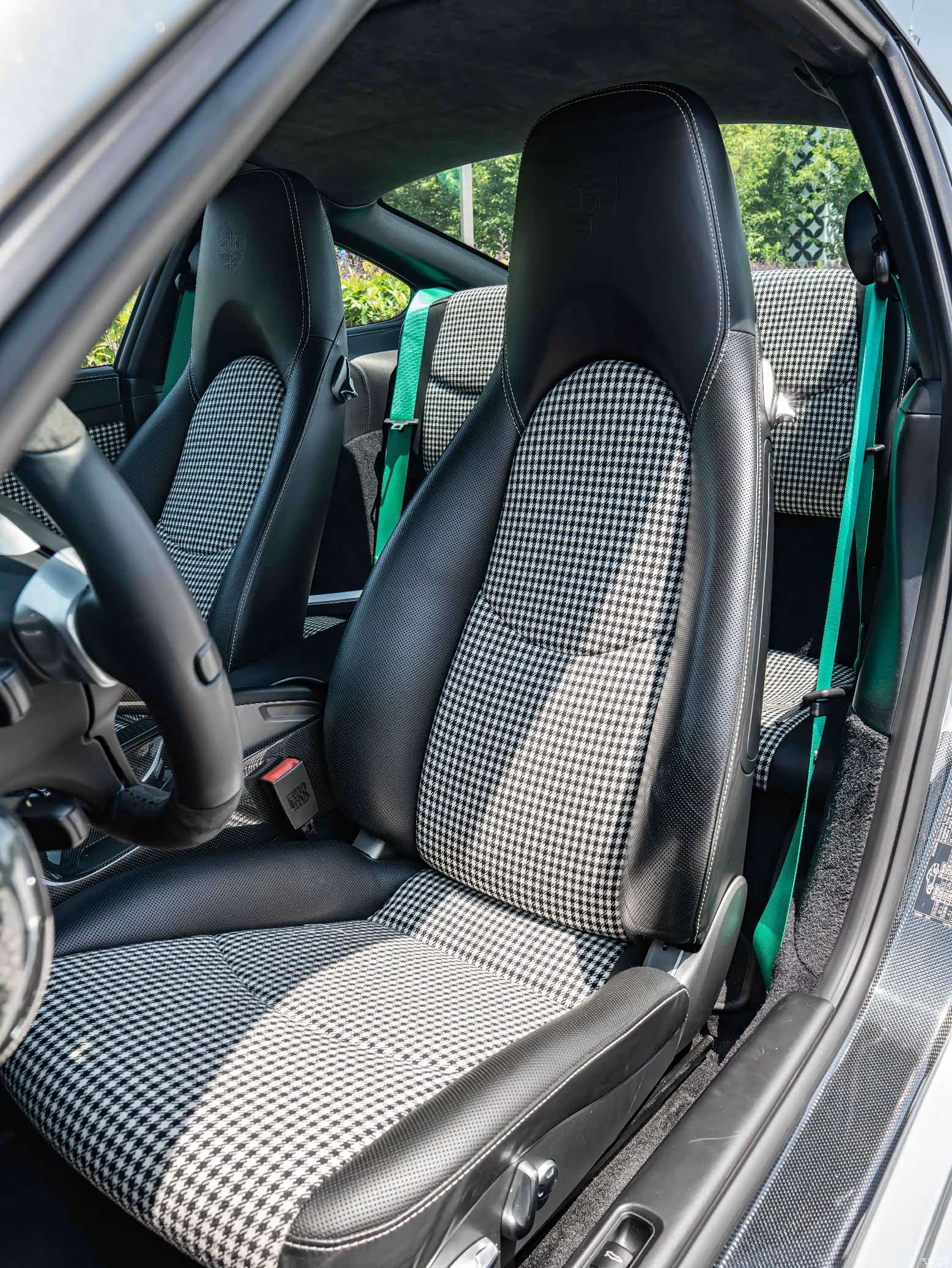 Porsche 911, 2011 12