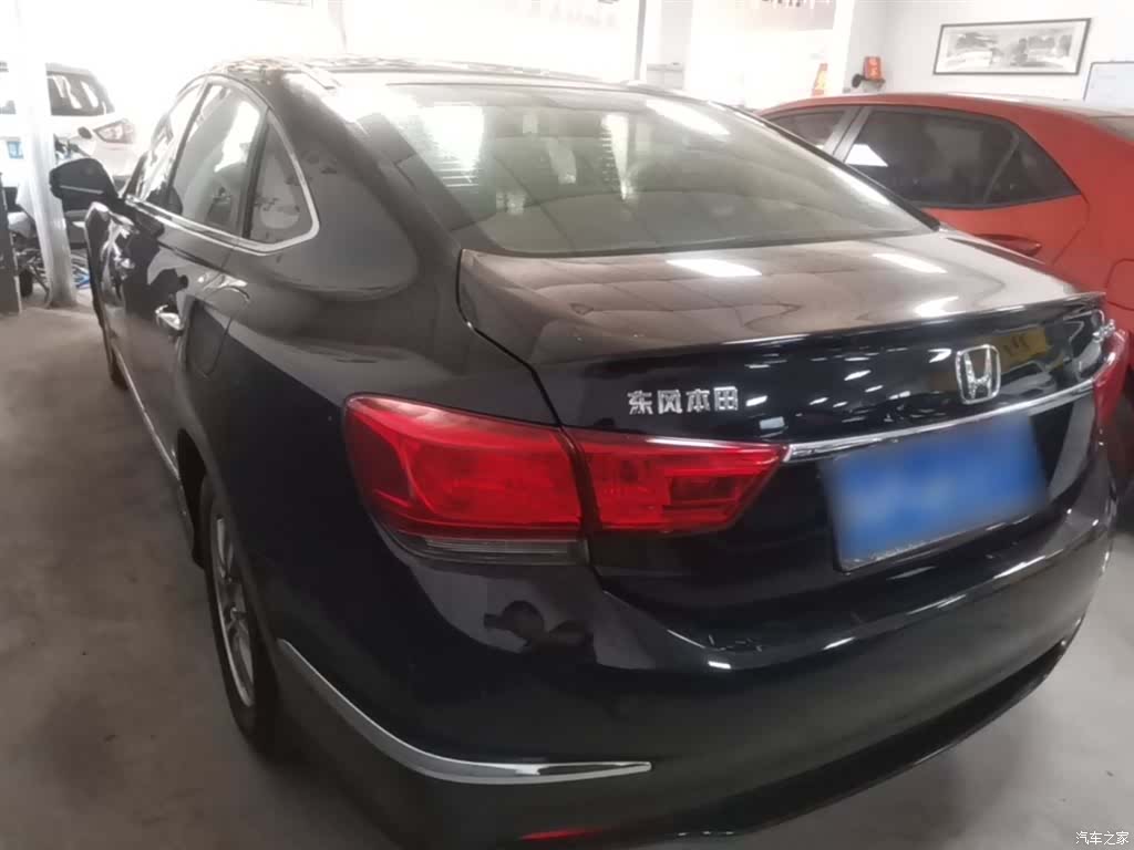 Honda Spirior, 2015 все фото