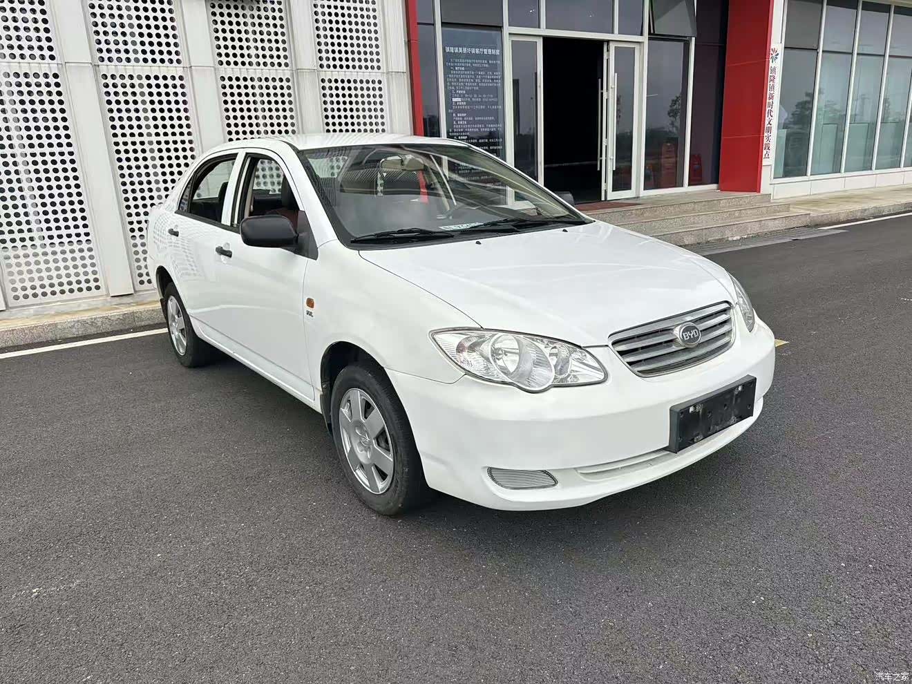 BYD F3, 2019 23