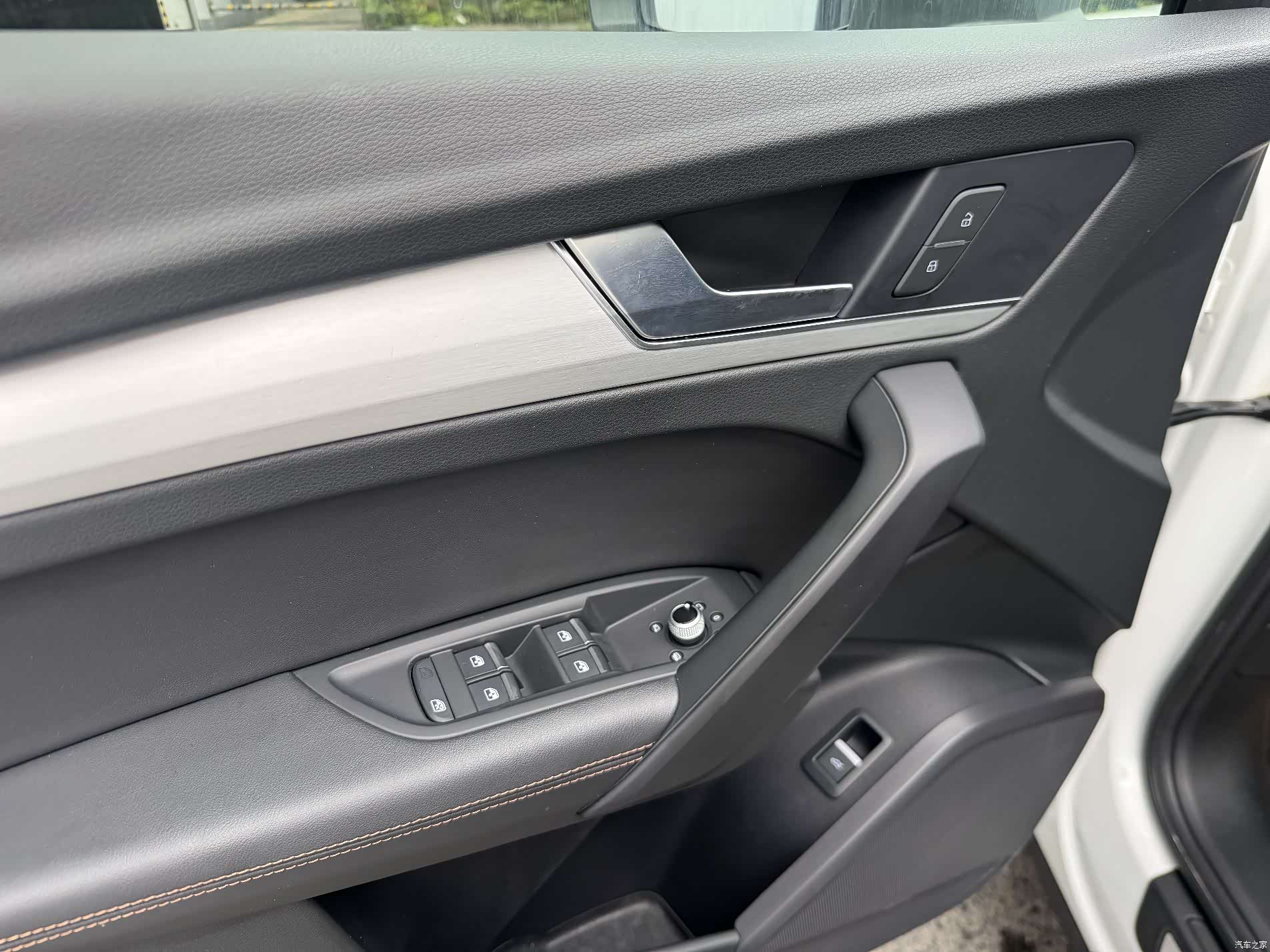 Audi Q5L, 2018 13