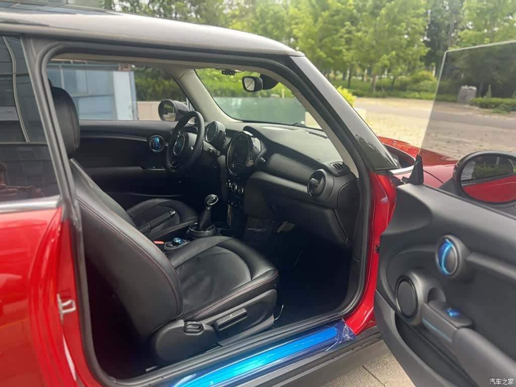 Mini Cooper, 2015 16