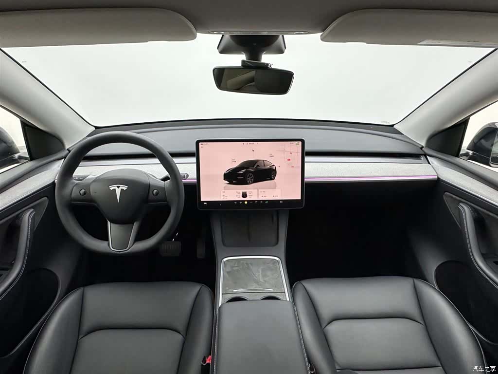 Tesla Model Y, 2024 15
