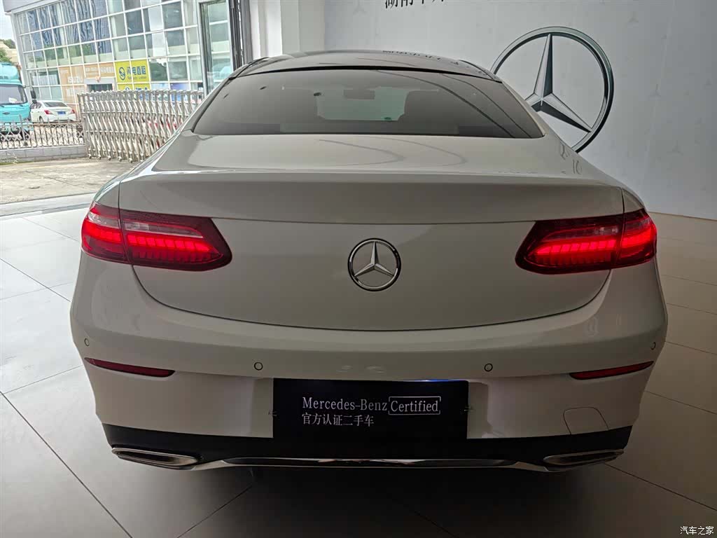 Mercedes-Benz E-Class, 2022 все фото