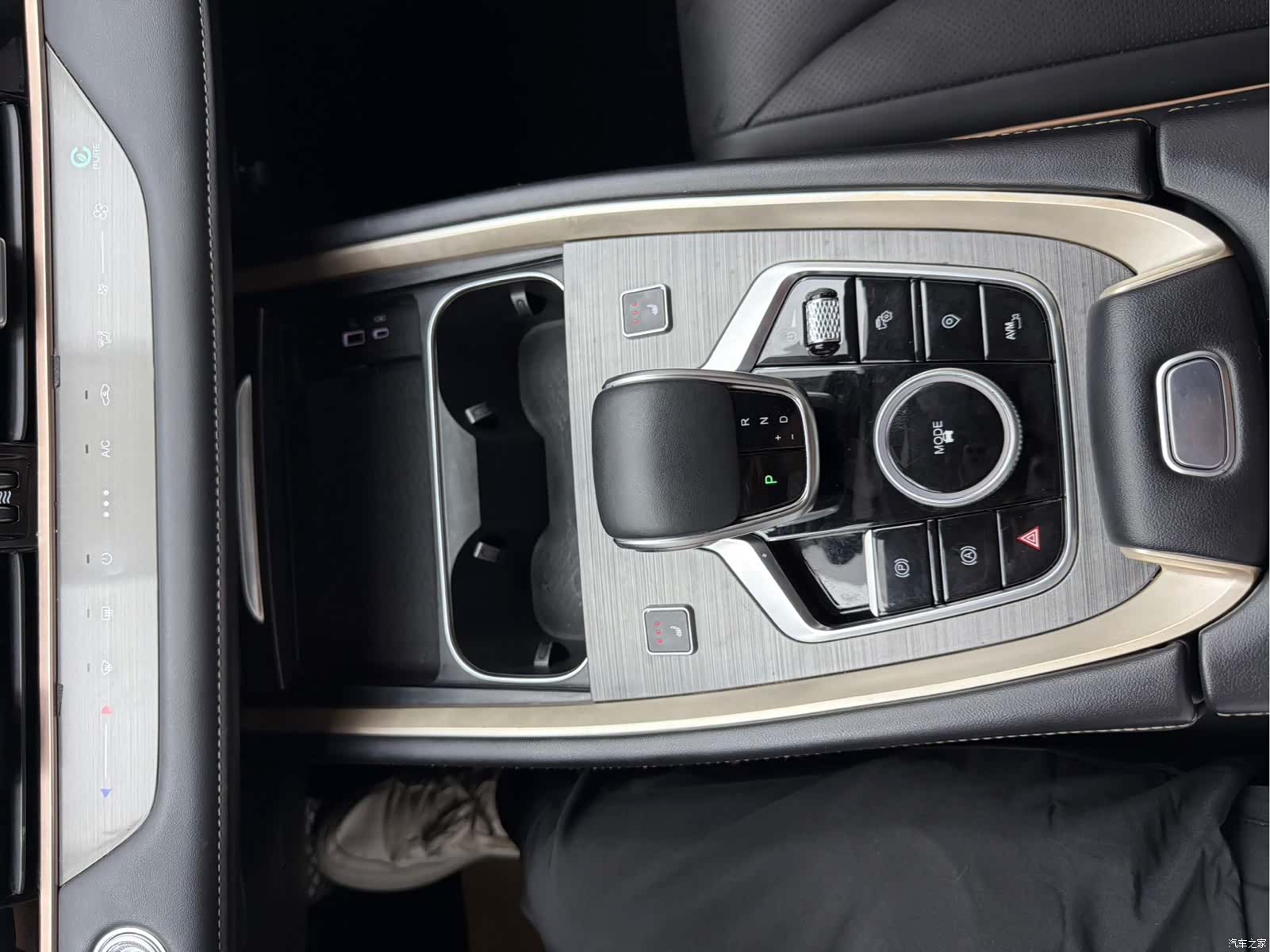 Chery Omoda 5, 2022 16