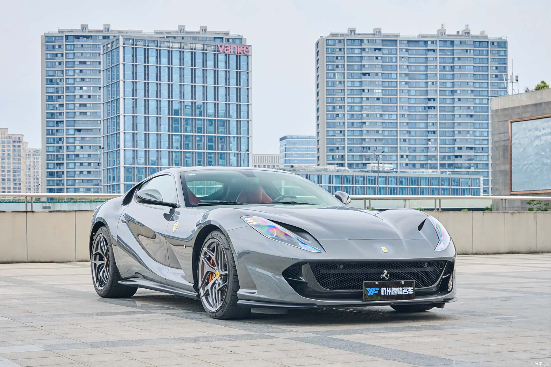 Ferrari 812, 2019 3