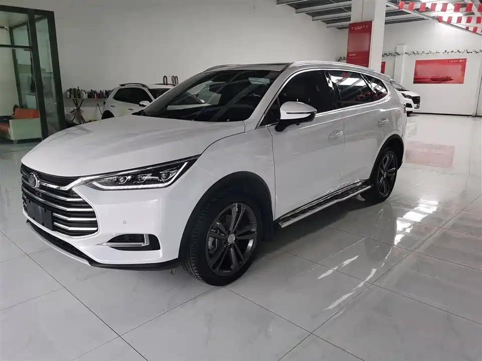 BYD Tang