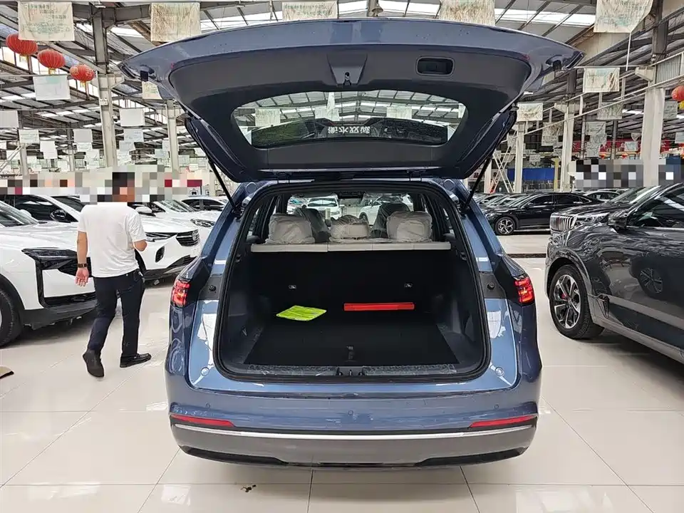 Geely Galaxy Galaxy Starship 7 EM-i