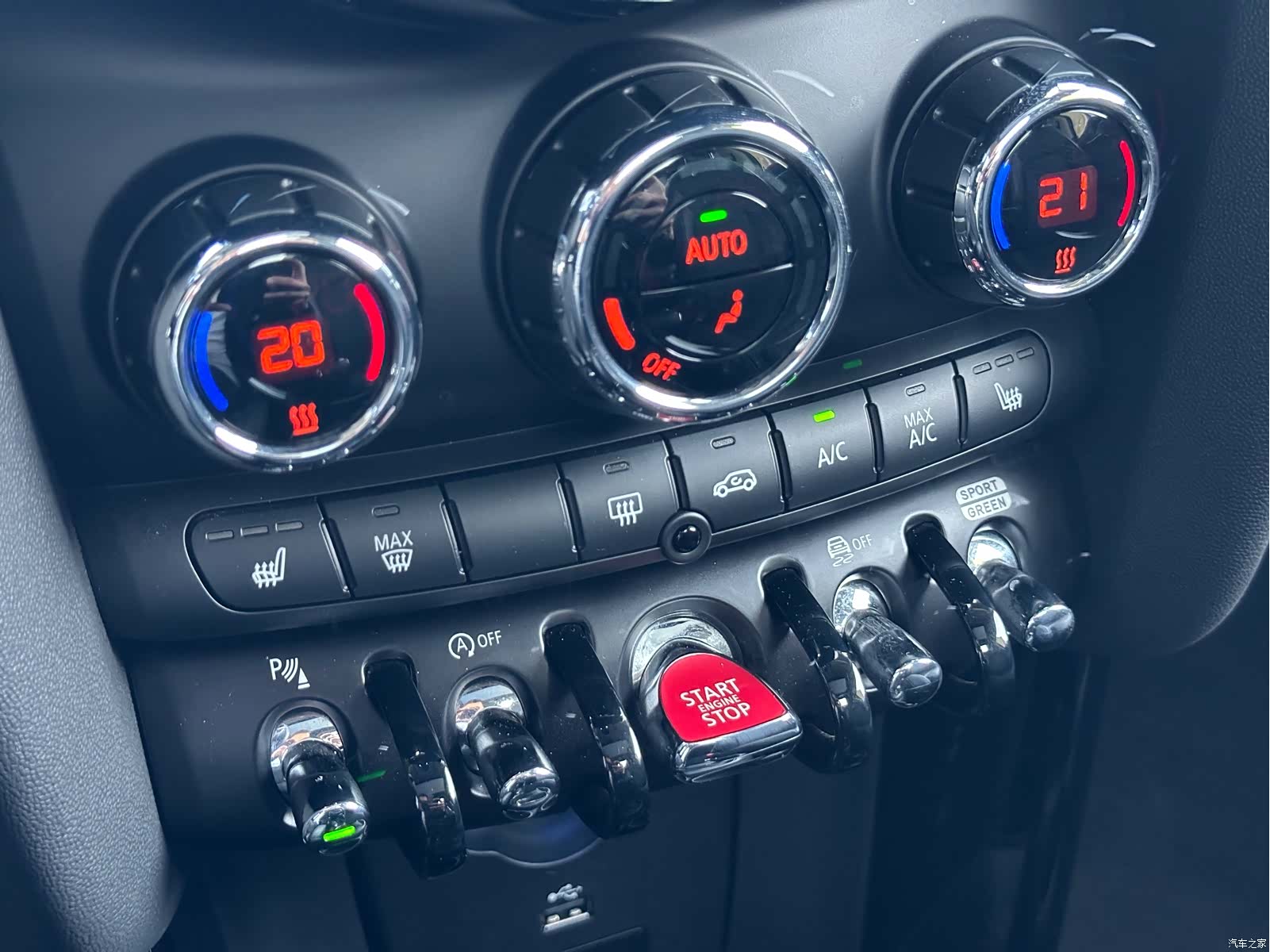 Mini Cooper, 2023 18