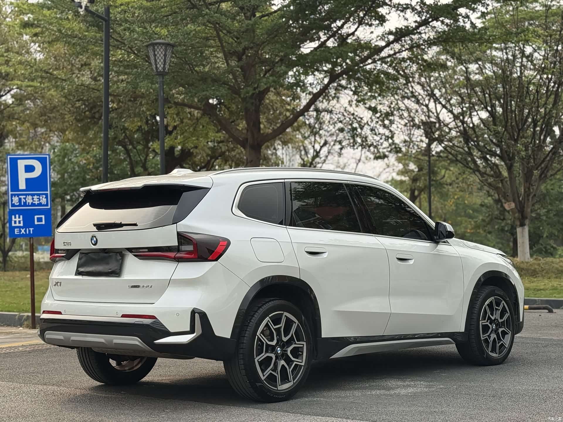 BMW X1, 2024 все фото